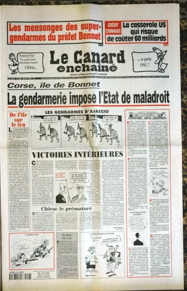 CANARD ENCHAINE (LE) N° 4096 DU 28/04/1999 - LES MENSONGES DES SUPER-GENDARMES DU PREFET BONNET - CREDIT LYONNAIS  -   LA CASSEROLE US QUI RISQUE DE COUTER 60 MILLIARDS - OTAN  -   CHIRAC.