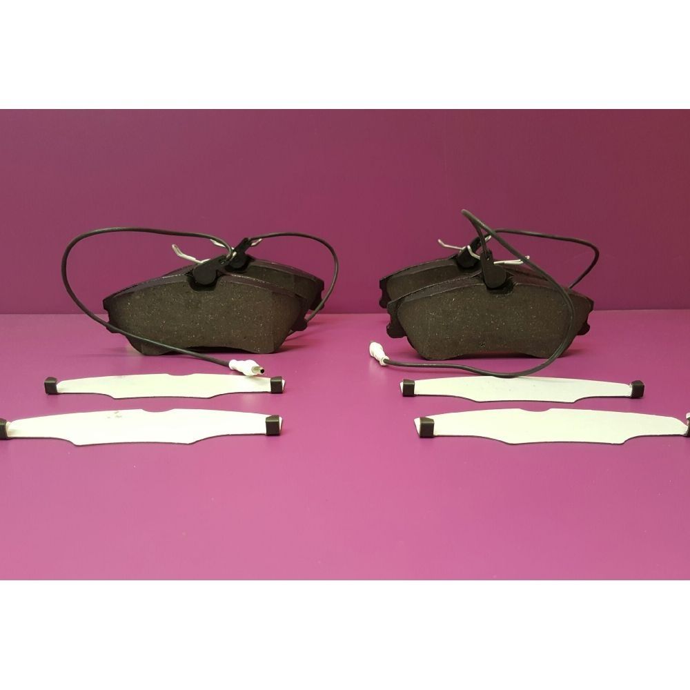 Plaquette De Freins Avant, Peugeot Berlingo 2.0 Hdi 90cv Avant 11/01