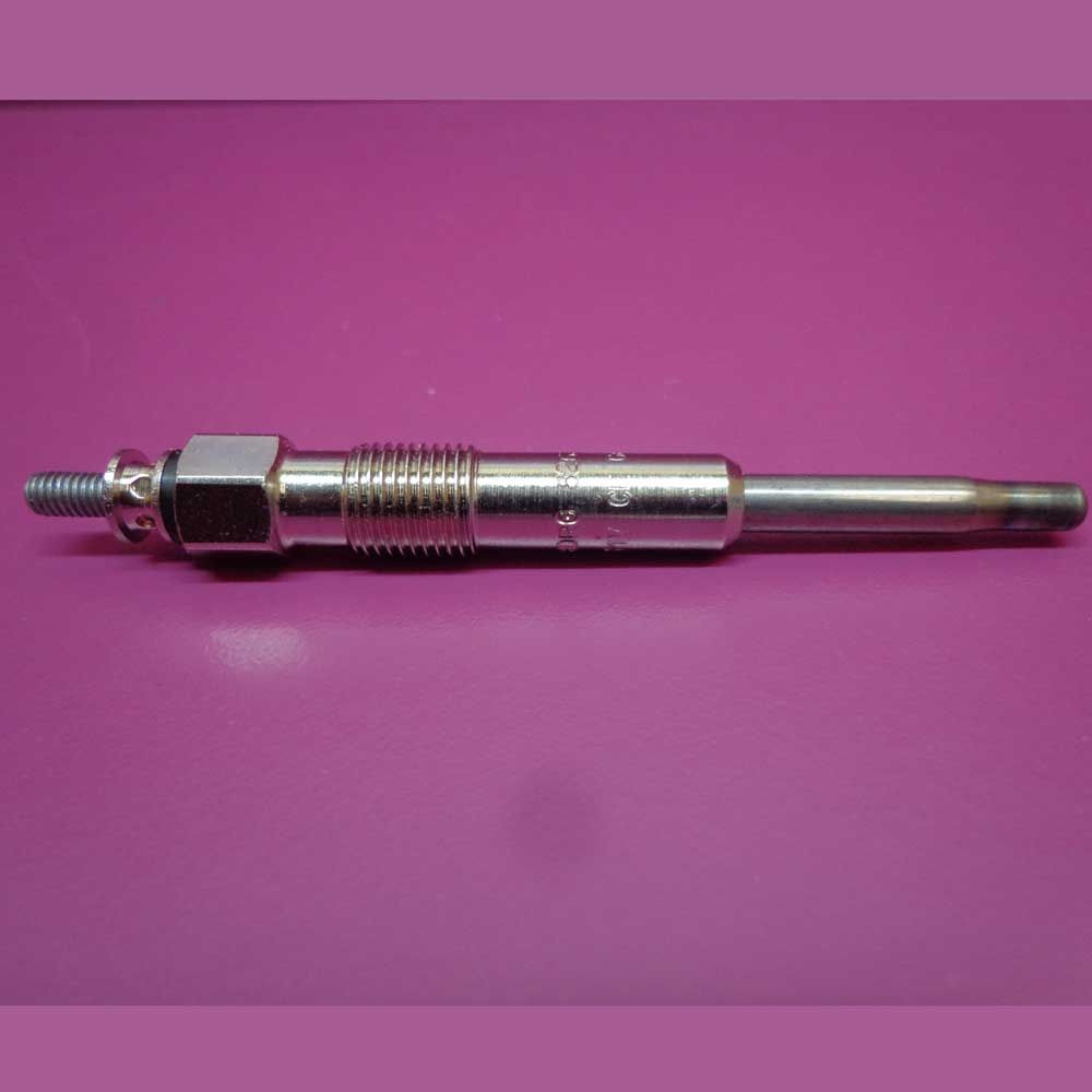 Bougie De Préchauffage Vissée Pour Nissan Micra 1.5 D À Partir De 10/1996