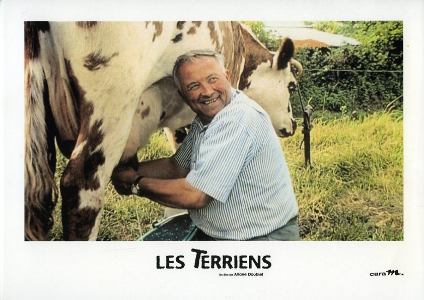 Les Terriens (Documentaire): Jeu De Photos D'exploitation Cinématographique - Format 21x29.5 Cm - De Ariane Doublet - 1999