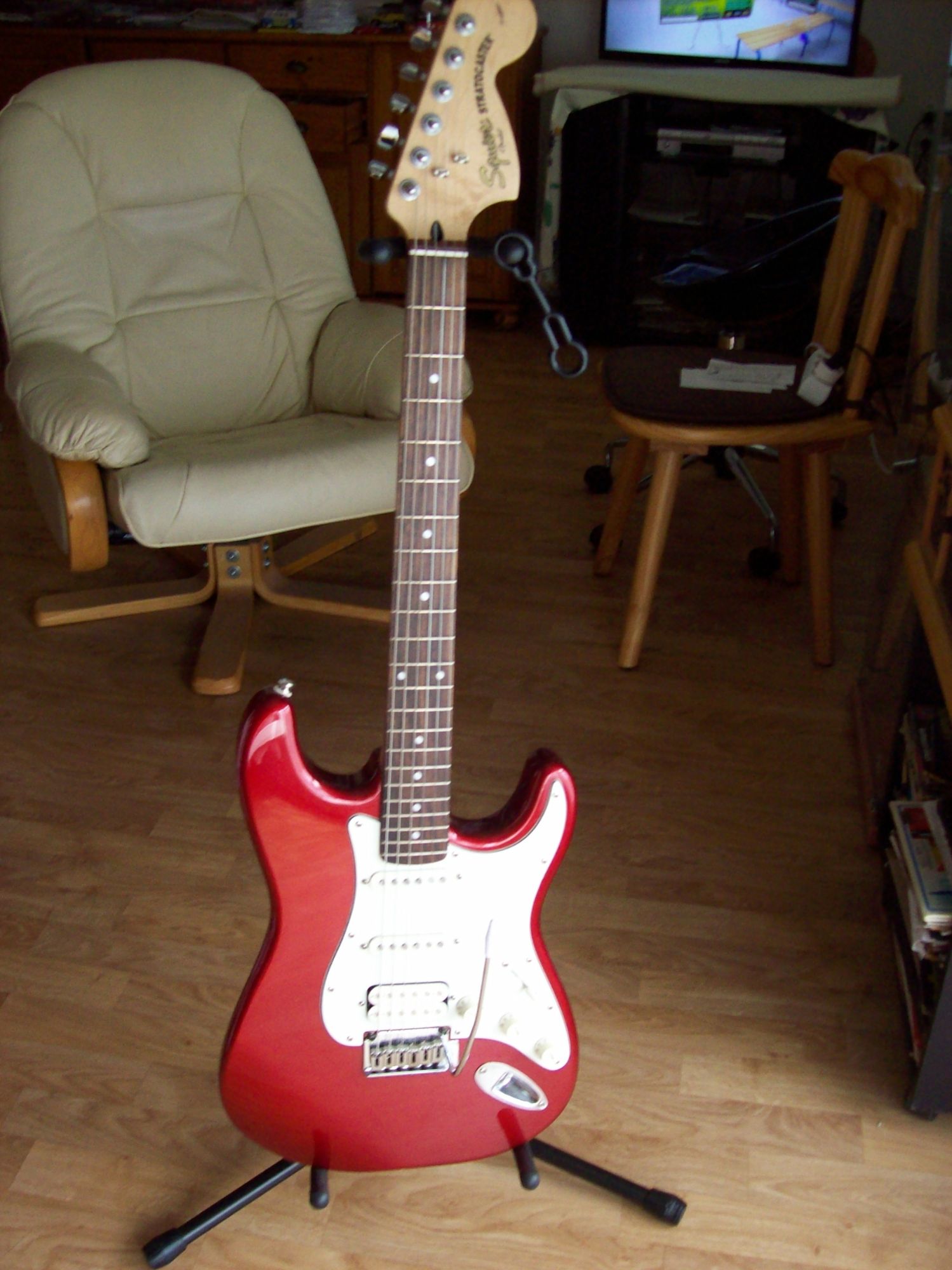 Fender Squier STRATOCASTER