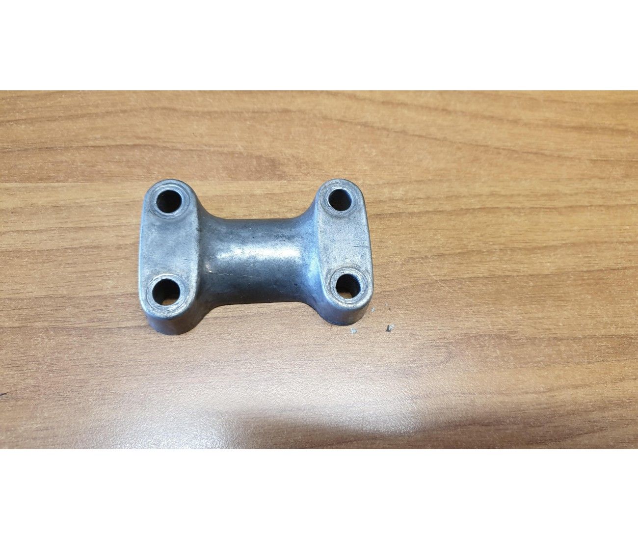 YAMAHA 125 AS3 / EUROPA - 71/73 - PONTET DE GUIDON