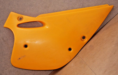 Cache lateral droit ufo - "ufo", 3022