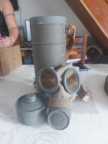 Masque gaz français mle - à,