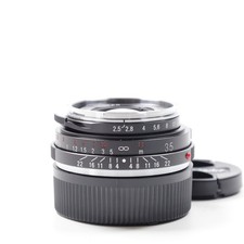 Voigtlander Color Skopar 35 mm