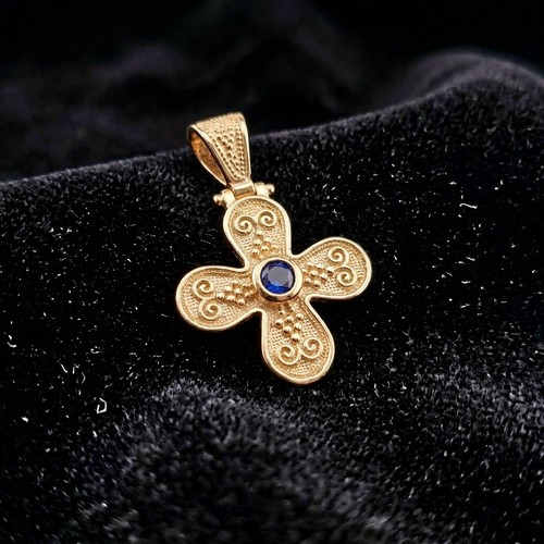Pendentif croix byzantine