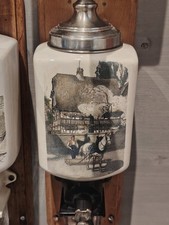 moulin à café mural