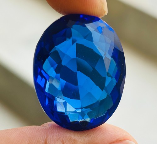 Certifié 170 cts saphir - 170,
