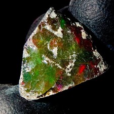 Rough Opale, Opale Noir