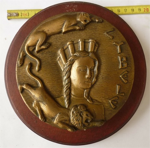 Chasseur mines cybele - de,