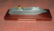 MAQUETTE EN METAL COSTA FORTUNA  BON ETAT