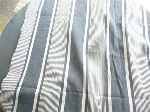 Toile matelas ancienne - à,
