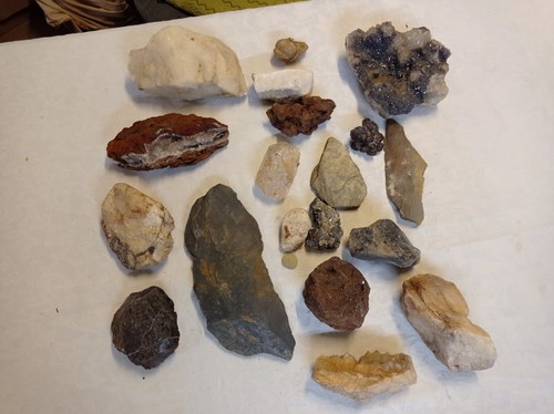Lot minéraux 9kg quartz - lot,