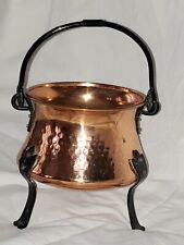 Ancien joli petit chaudron