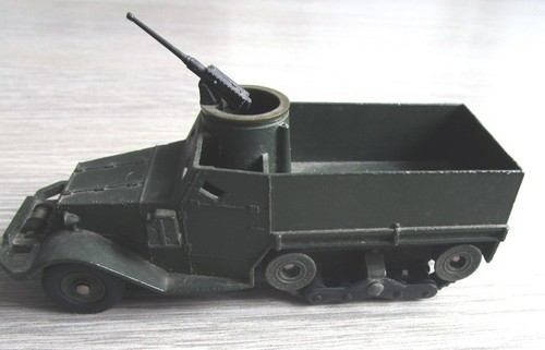 Half track dinky toys 1 - dinky,