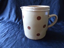 ANCIEN PICHET POT EN TERRE CUITE EMAILLEE SAVOYARD JAUNE A POIS BRUN