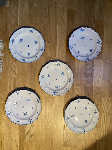 Lot assiettes de - de, 5