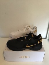 Basket Nike ZM Lebron  XXX