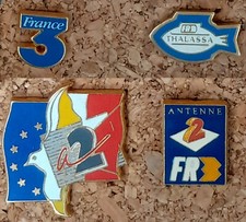 4 Pin's FR3, Antenne 2, A2 - PINS