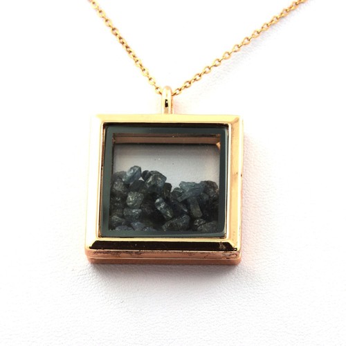 Collier saphir brut modèle - collier, brut.