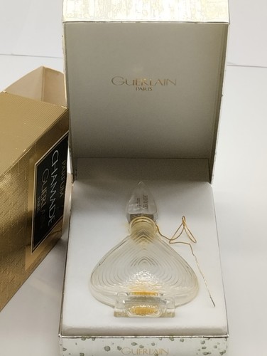 Flacon vide vintage avec - vintage,