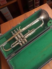 Trompette ancienne vintage