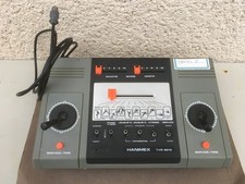 Ancienne console de jeux /