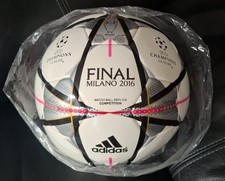 Ballon de football Adidas