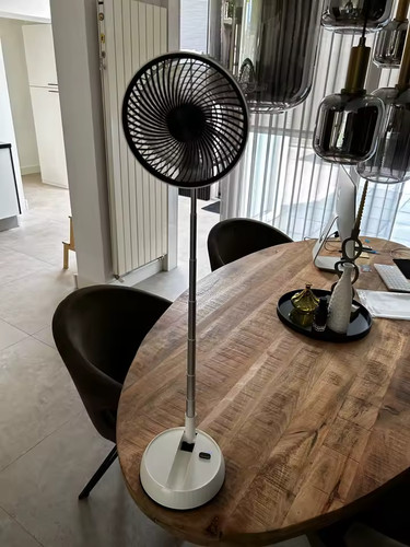 Ventilateur sur pied pliable