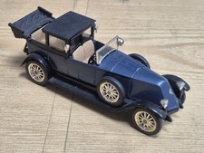 Voiture Miniature Renault 40cv Solido 1/43