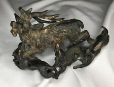 # Superbe Bronze de Vienne Chien de chasse avec un cerfs  Fin XIXè Siècle 