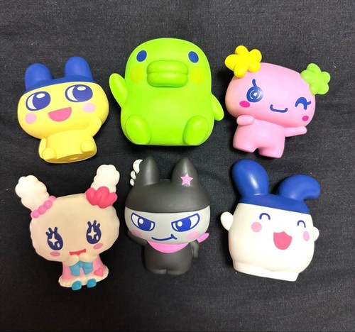 Lot pièces tamagotchi - de, 6