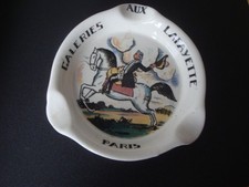 Cendrier Galeries aux