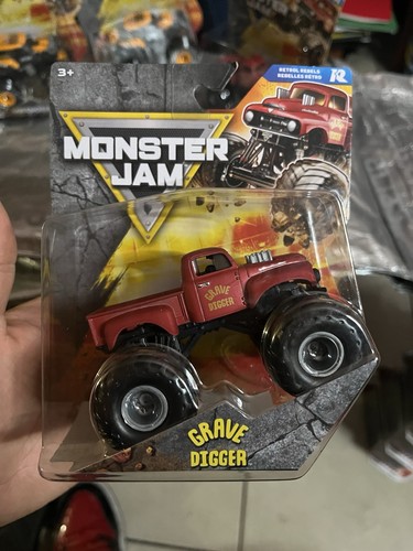 Monster jam series retro - monster,