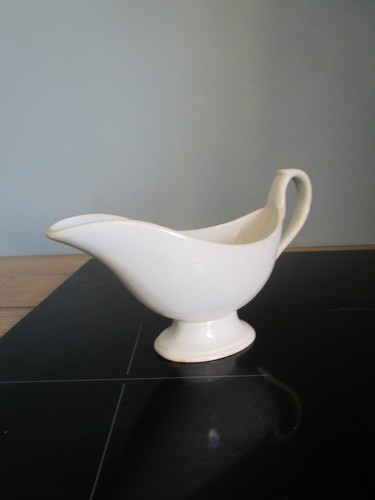 Sauciere blanche ancienne - blanche, st
