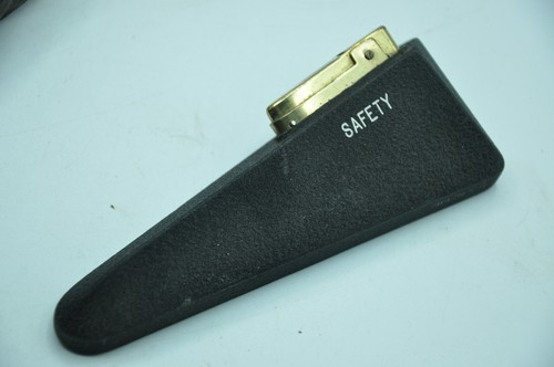 Ancien briquet marque - , safety