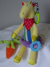DOUDOU JOUET DE POUSSETTE CHEVAL TAF TOYS 28 CM SONORE MULTIACTIVITES JAUNE 