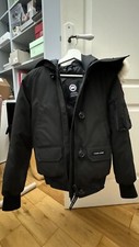 Manteau de la marque canada goose modèle wyndham taille s noire Très bon état 