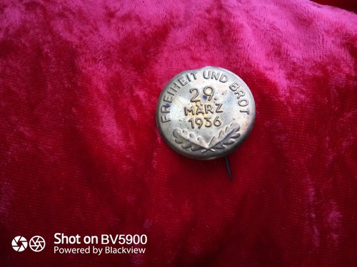 Badge allemand ww2 - badge,