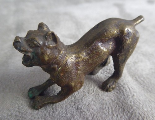 Chien bouledogue petite - bouledogue,,