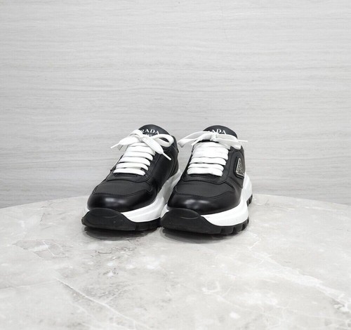 Prada baskets cuir noir - baskets,
