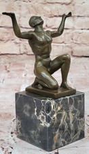 Sculpture bronze statue art - sculpture,