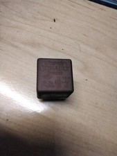 relais bitron  Renault 7700810929