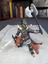 PAPO 38959 de 2006 - "Chevalier à la triple hache" (qui tourne !)