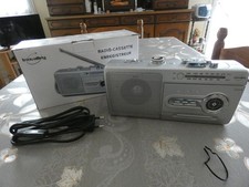 NEUF Poste de radio cassette