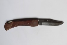 Grand couteau pliant de poche ancien, manche en bois, lame en inox