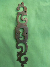 Entrée serrure porte fer forgé ouvragée Louis XV ancienne hauteur 18,2 cm