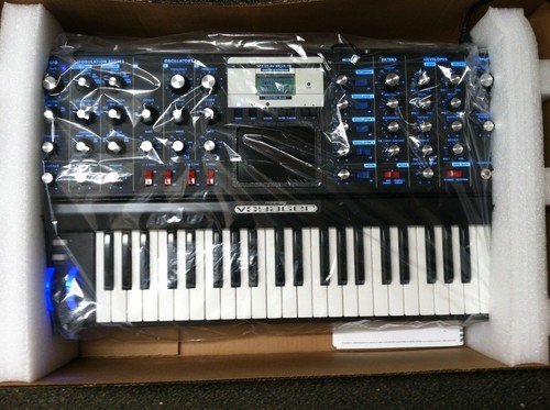 Moog minimoog voyager electric - voyager,