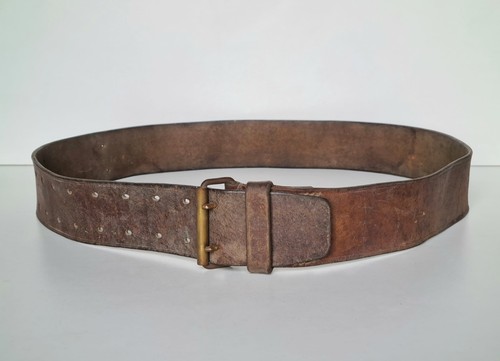 Ancien ceinturon militaire