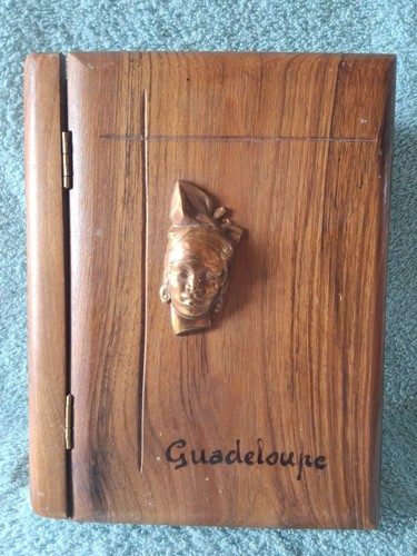 Ancienne boîte bois - boîte, forme